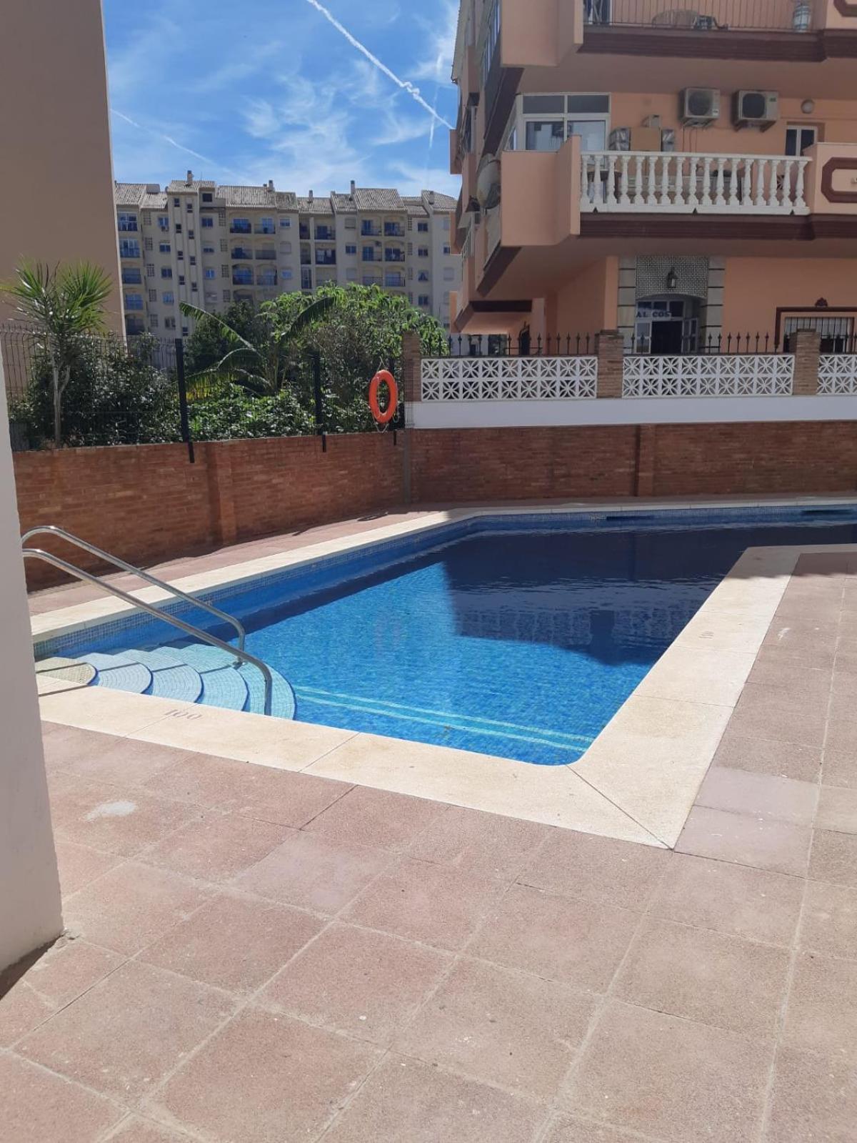 Versalles Beach Apartament Фуэнхирола Экстерьер фото
